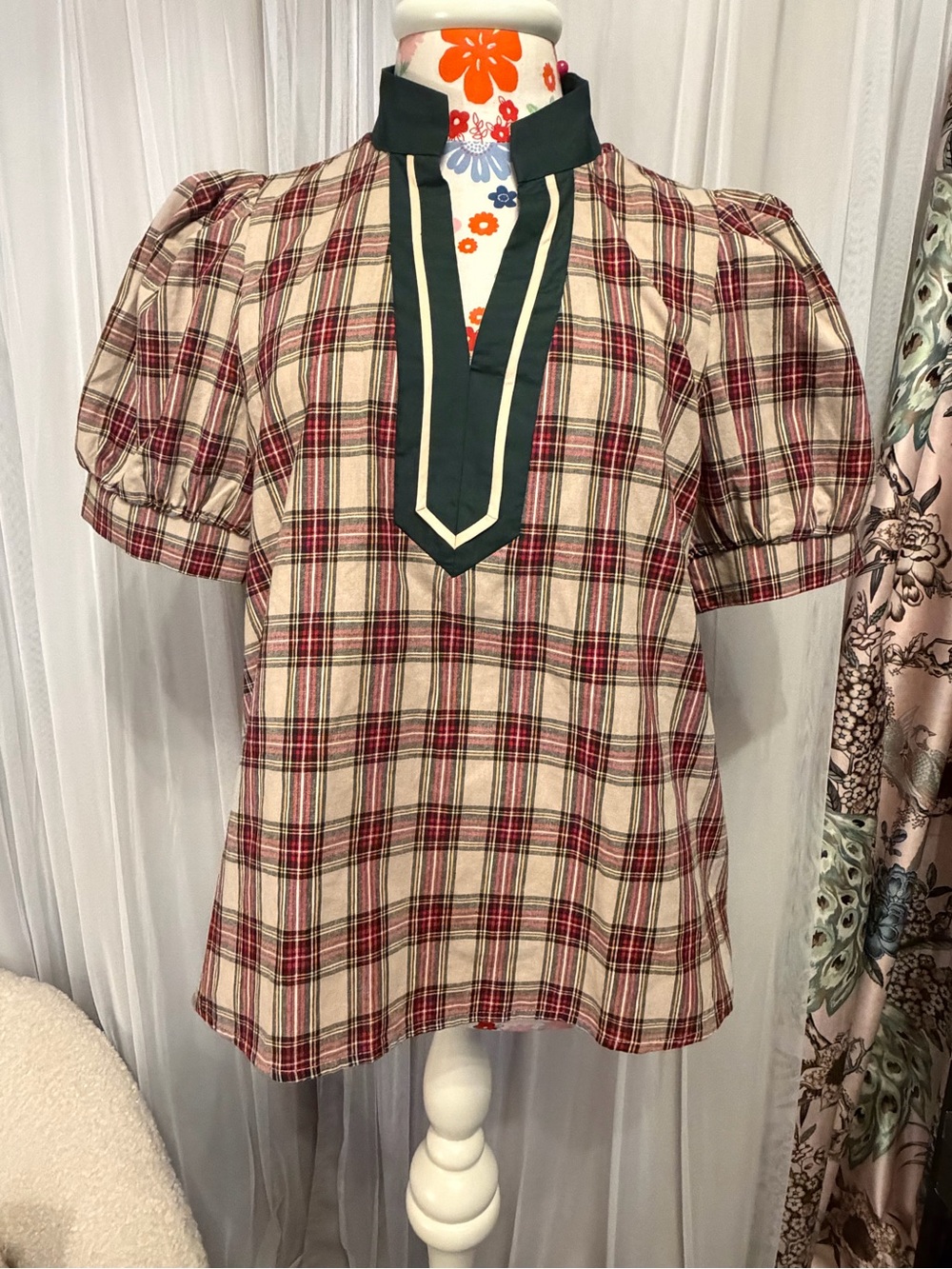 entro Plaid Puff Sleeve Blouse in Beige, Red & Dark Green Trim